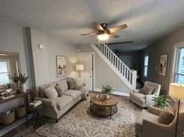 featured image of 211 West Foundry Street