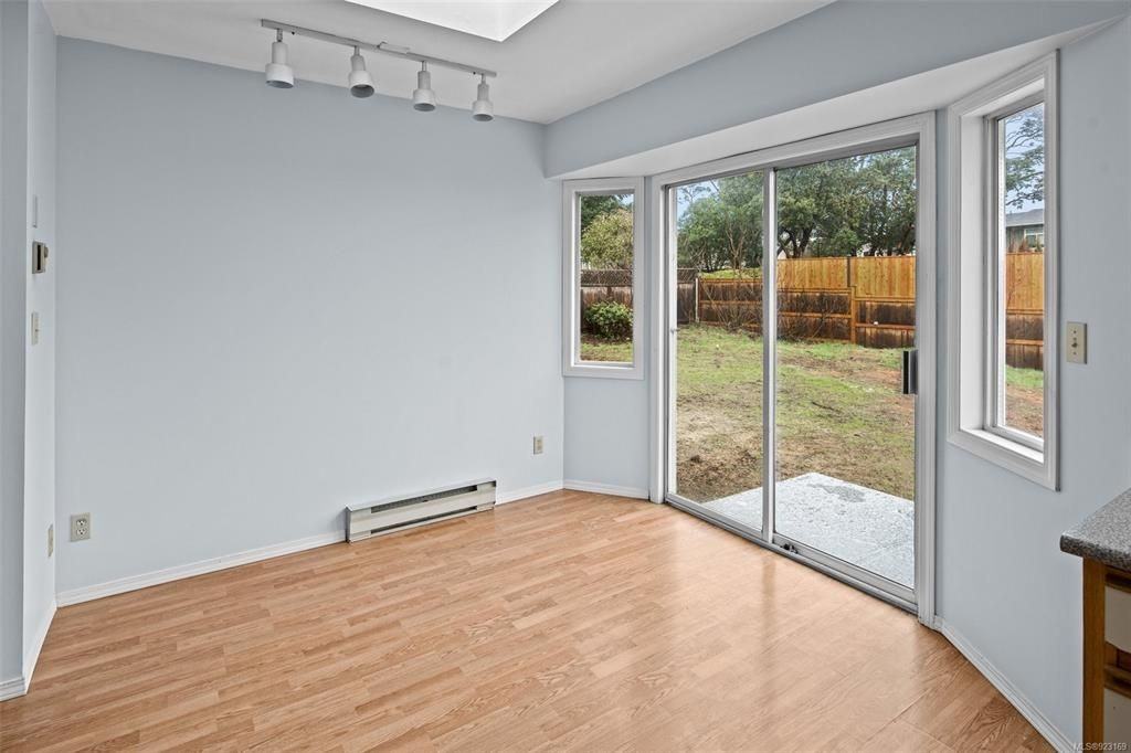 628 Cairndale Road - Photo 6 of 19