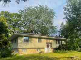 featured image of 1522 Cameron Drive #1