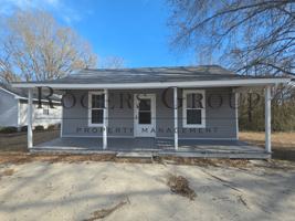 featured image of 724 Roberson Street