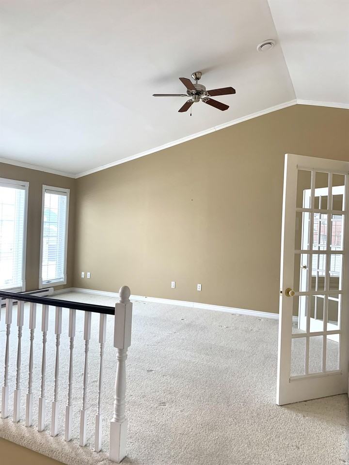 7 Teakwood Drive #1 - Photo 3 of 21