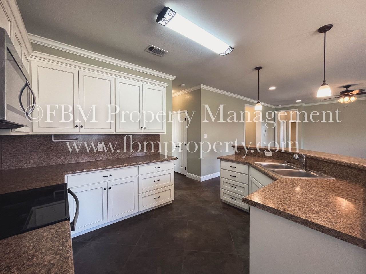 307 Centennial Avenue - Photo 6 of 19