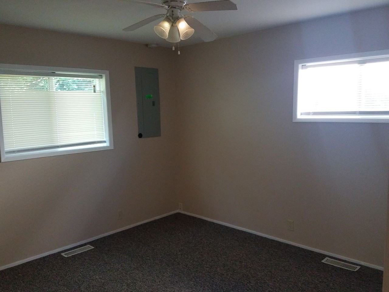 3122 Voll Lane - Photo 7 of 13