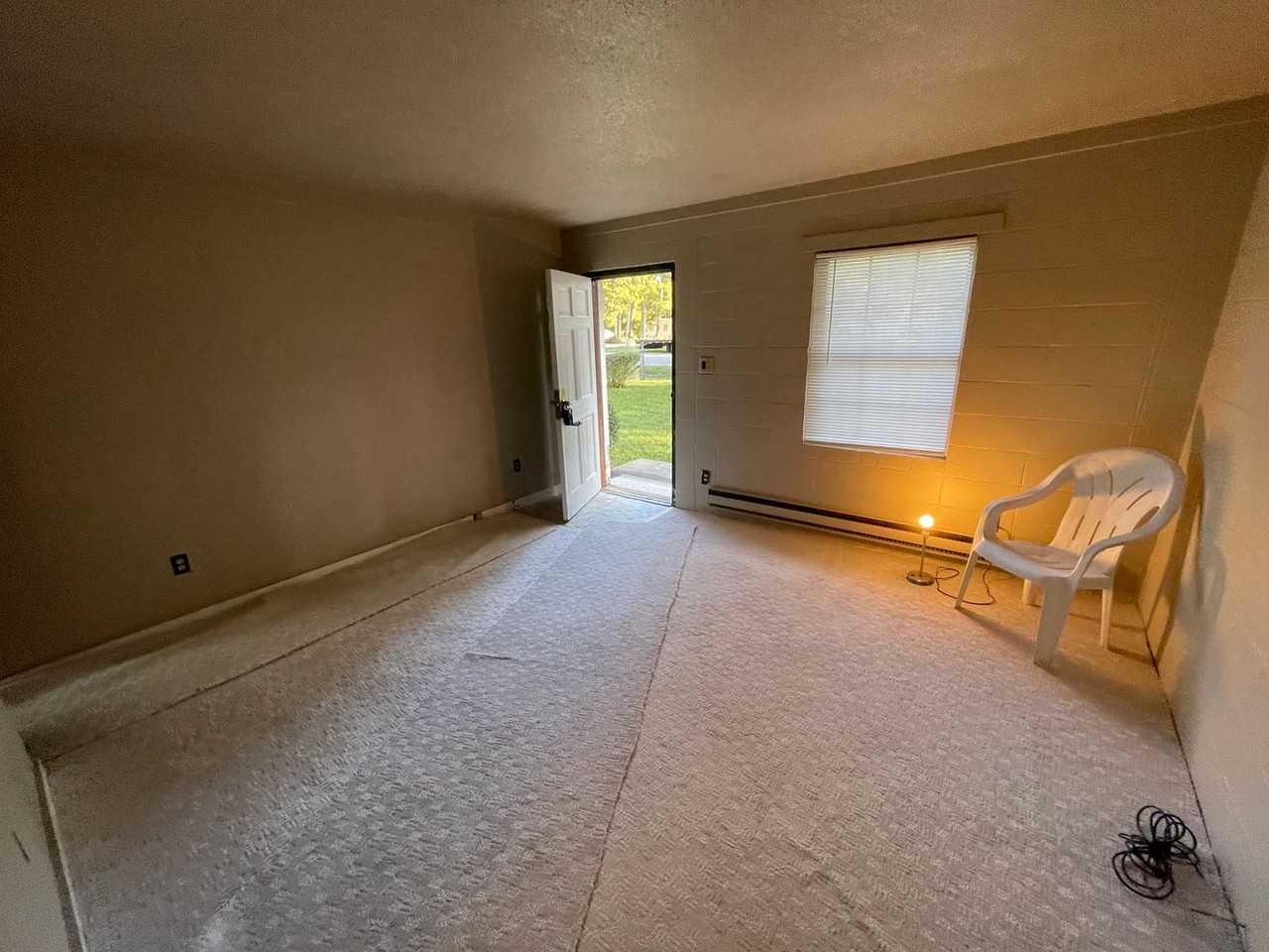 4304 Jacobs Avenue - Photo 3 of 8