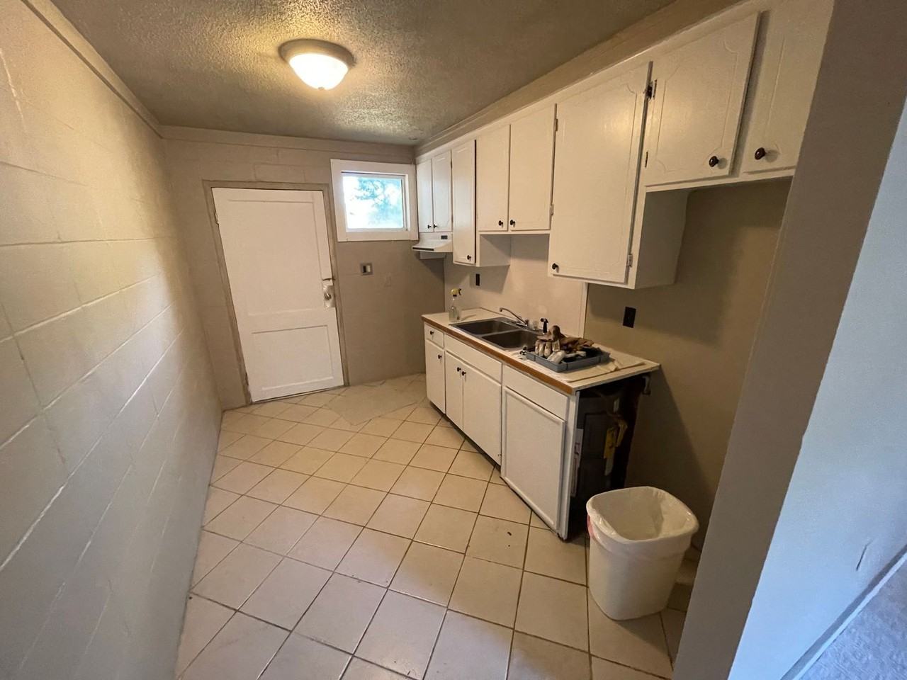 4304 Jacobs Avenue - Photo 4 of 8