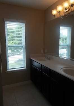 1111 Peterson Place - Photo 6 of 7