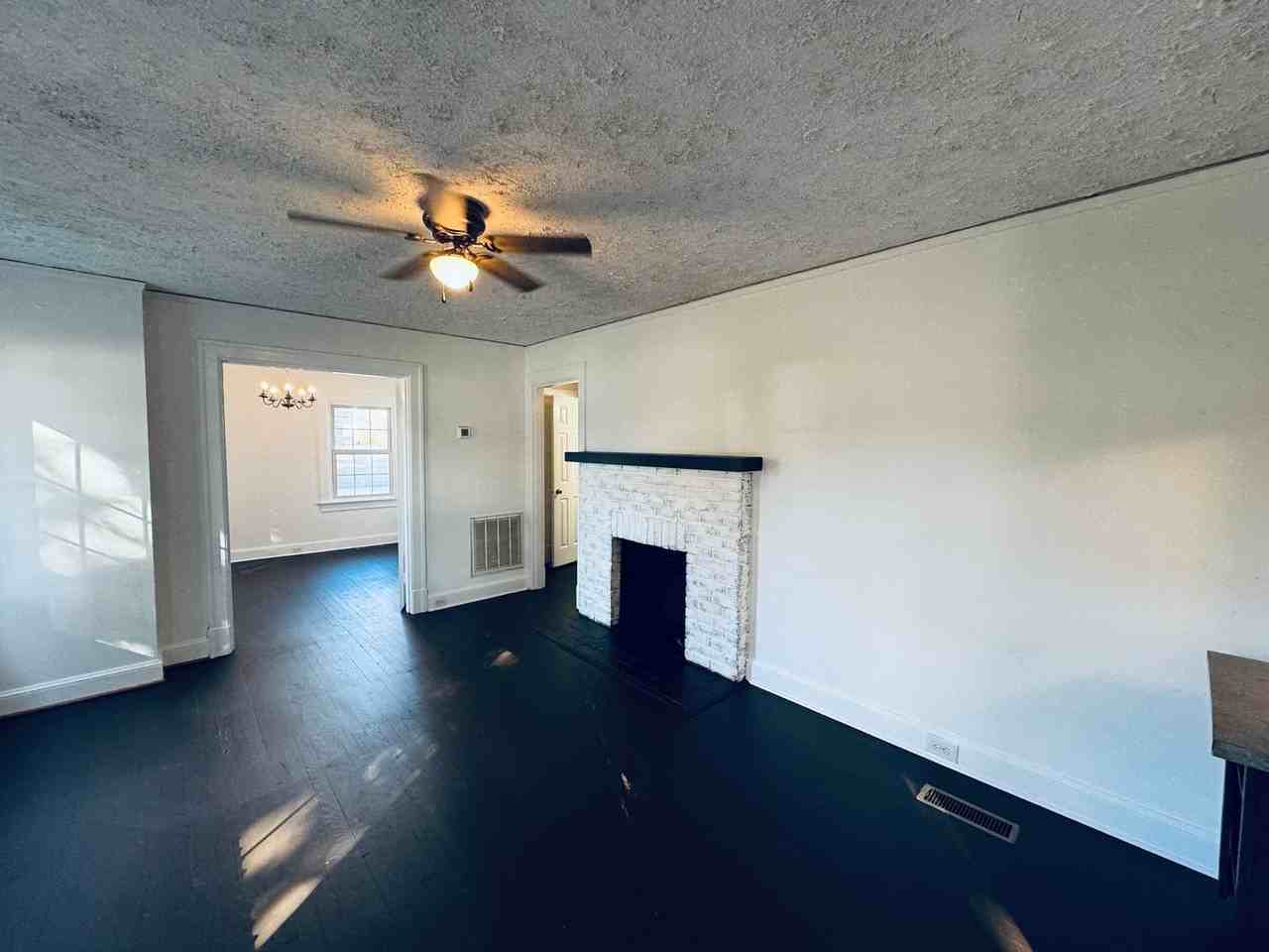 1104 Toledo Avenue - Photo 2 of 13