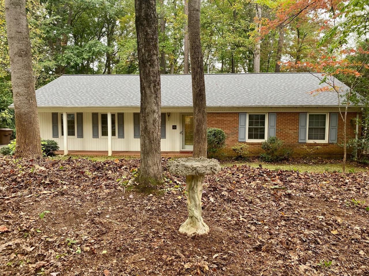 2104 Cottage Place - Photo 6 of 29