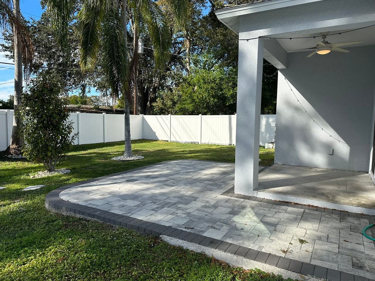 8848 92nd St - Photo 3 of 28