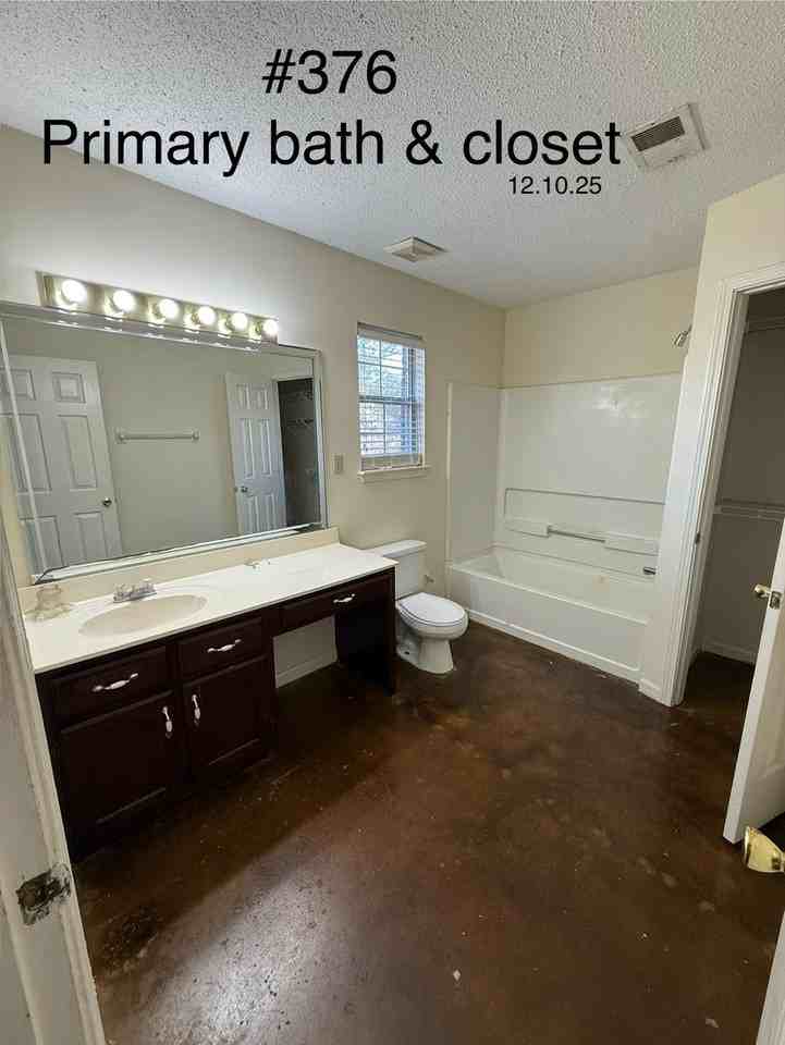 376 Alex Cove - Photo 5 of 5