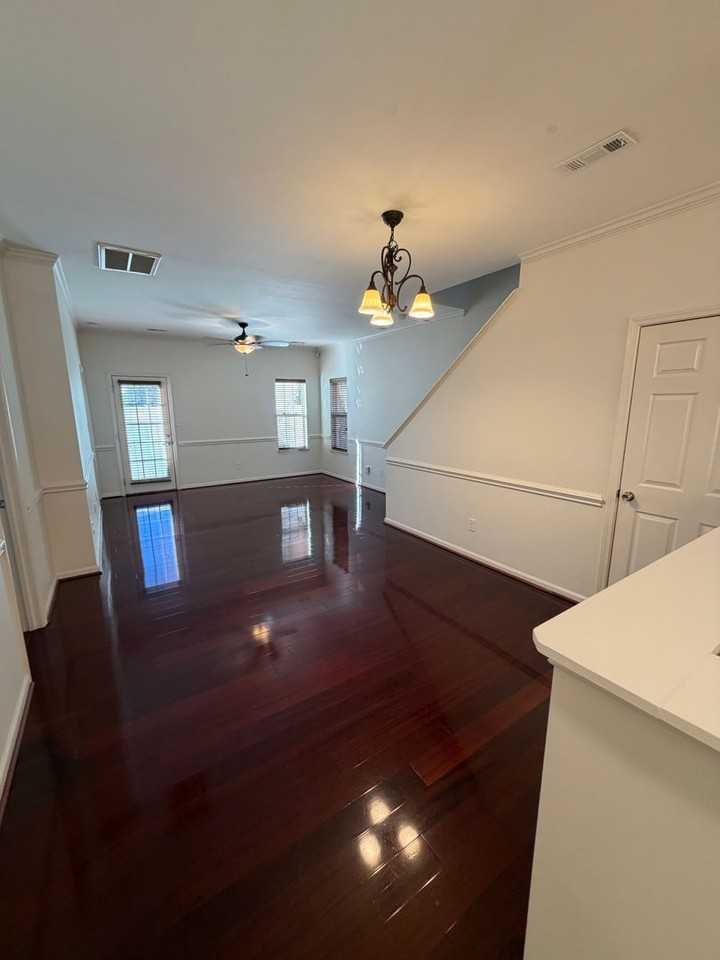 832 Central Park Avenue - Photo 6 of 17