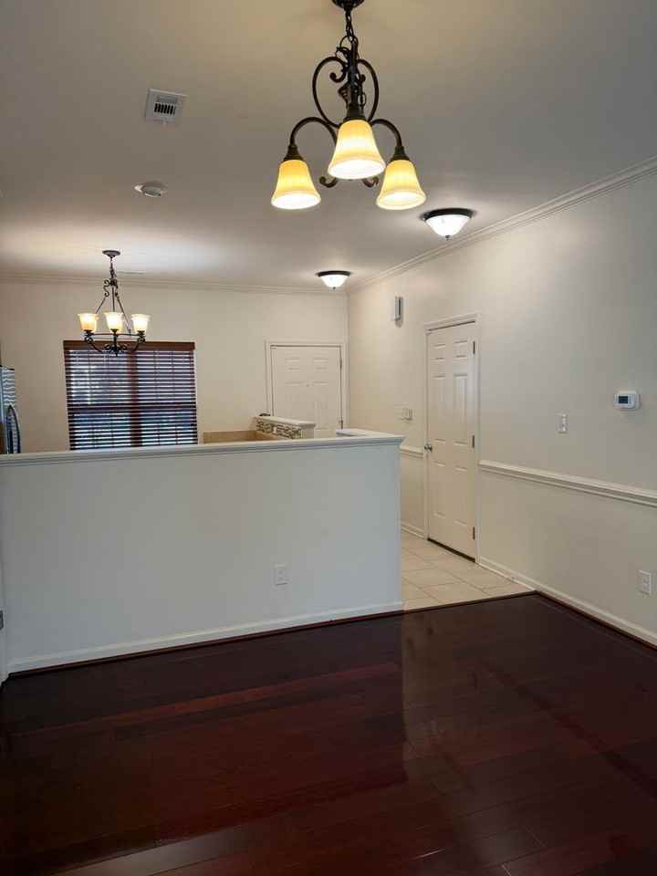 832 Central Park Avenue - Photo 7 of 17