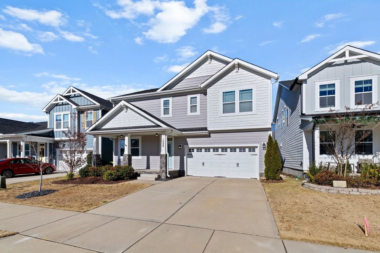 1544 Silver Elm Ln - Photo 3 of 44