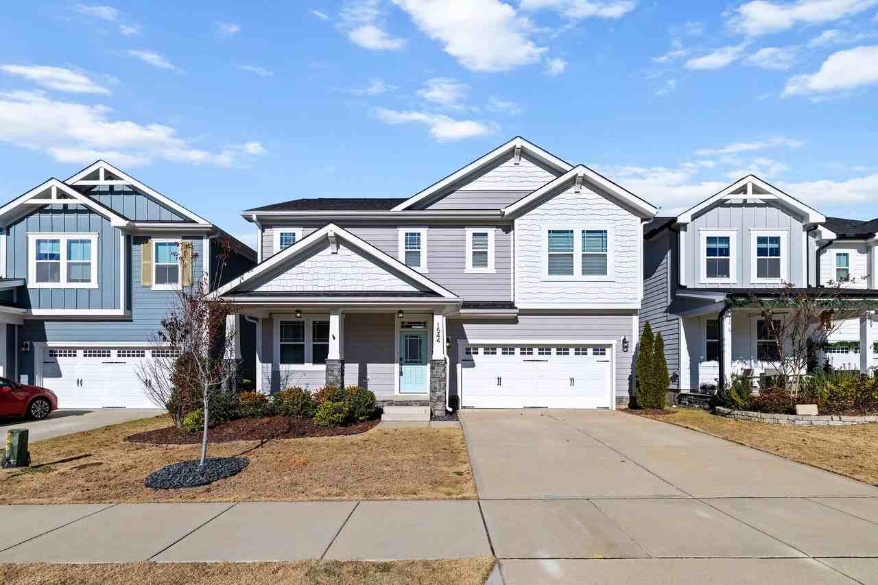 1544 Silver Elm Ln - Photo 4 of 44