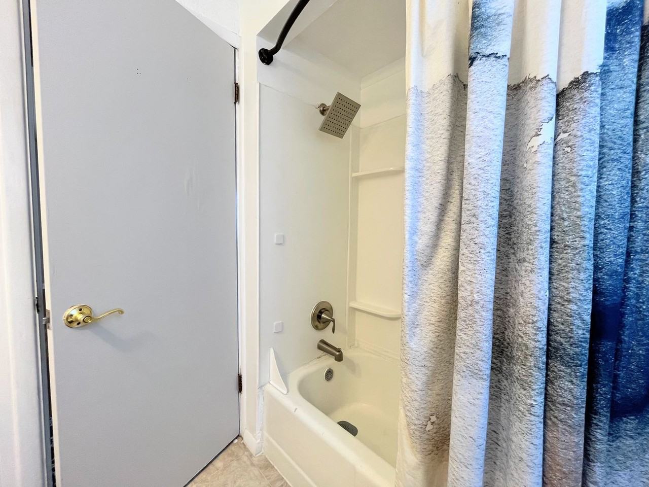 58 Gilbert Ave - Photo 7 of 13