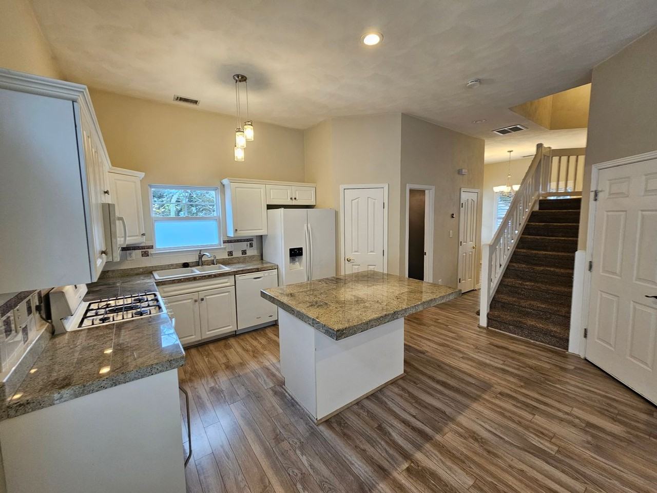 2217 Tideway Court #35 - Photo 6 of 24