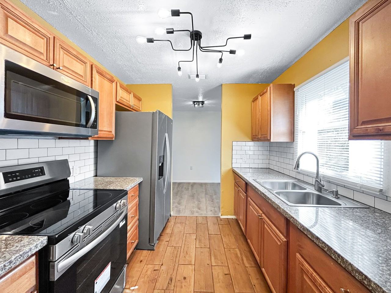 3684 14th Avenue Southeast - Photo 5 of 13