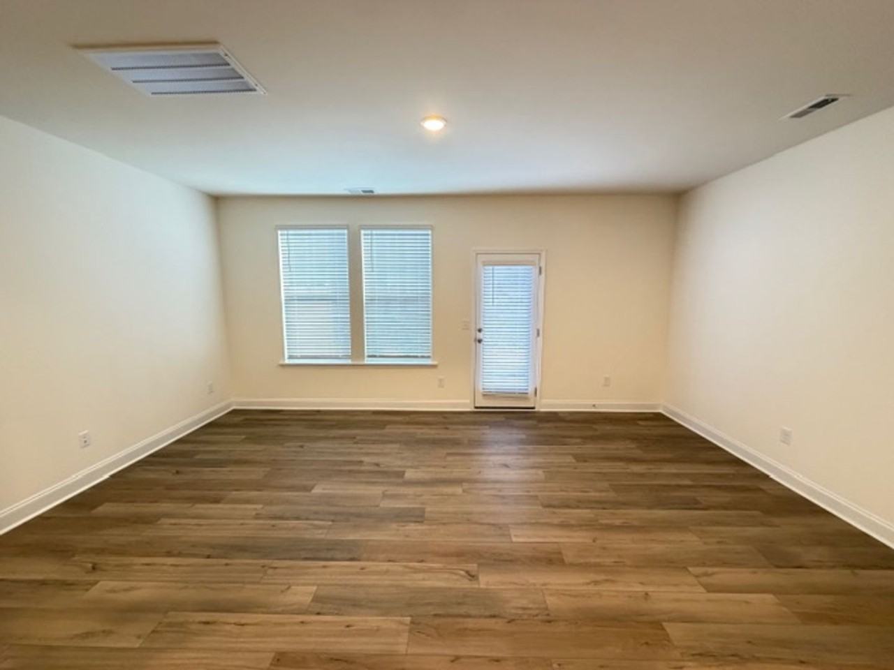 1218 Hammond Drive - Photo 2 of 20