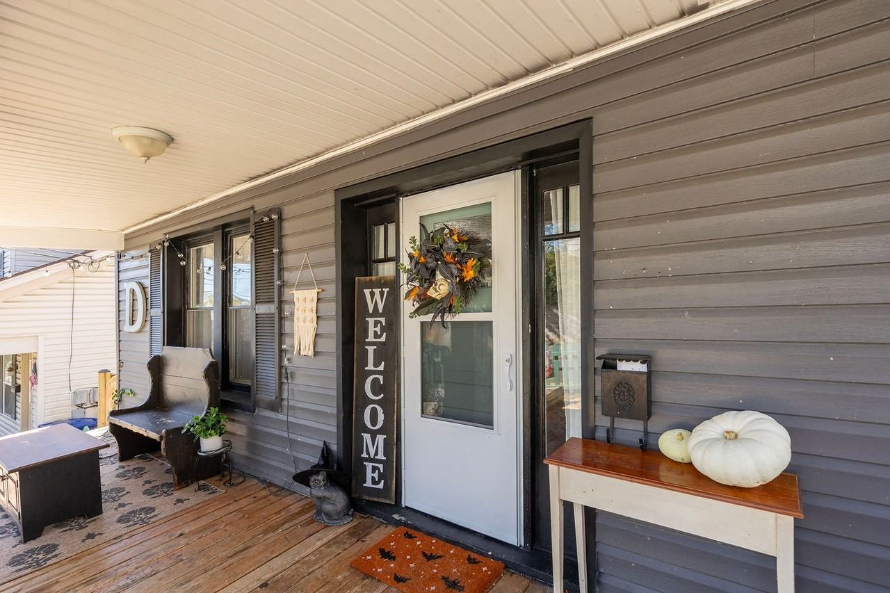 308 West Main Street - Photo 4 of 35