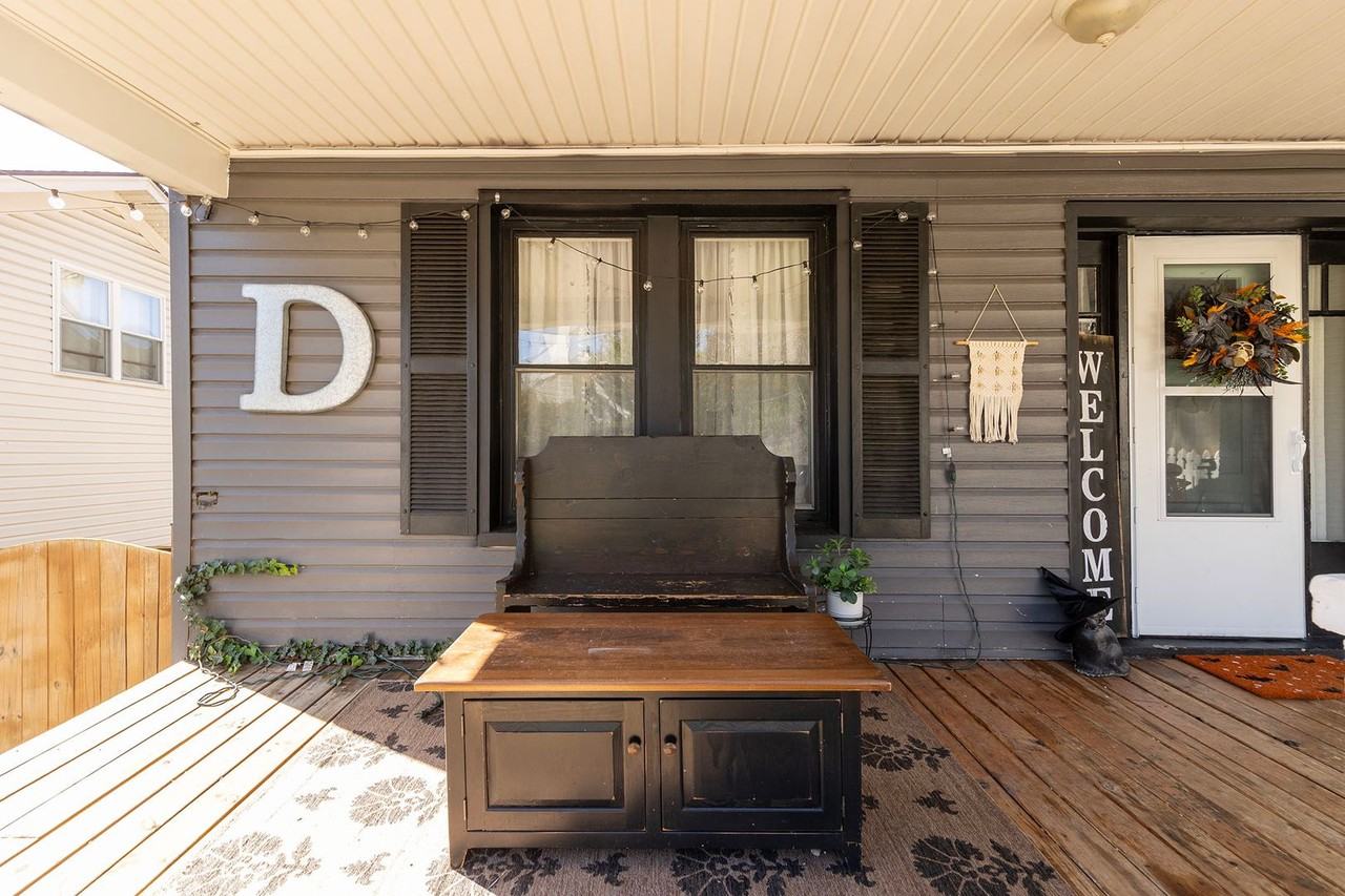 308 West Main Street - Photo 5 of 35