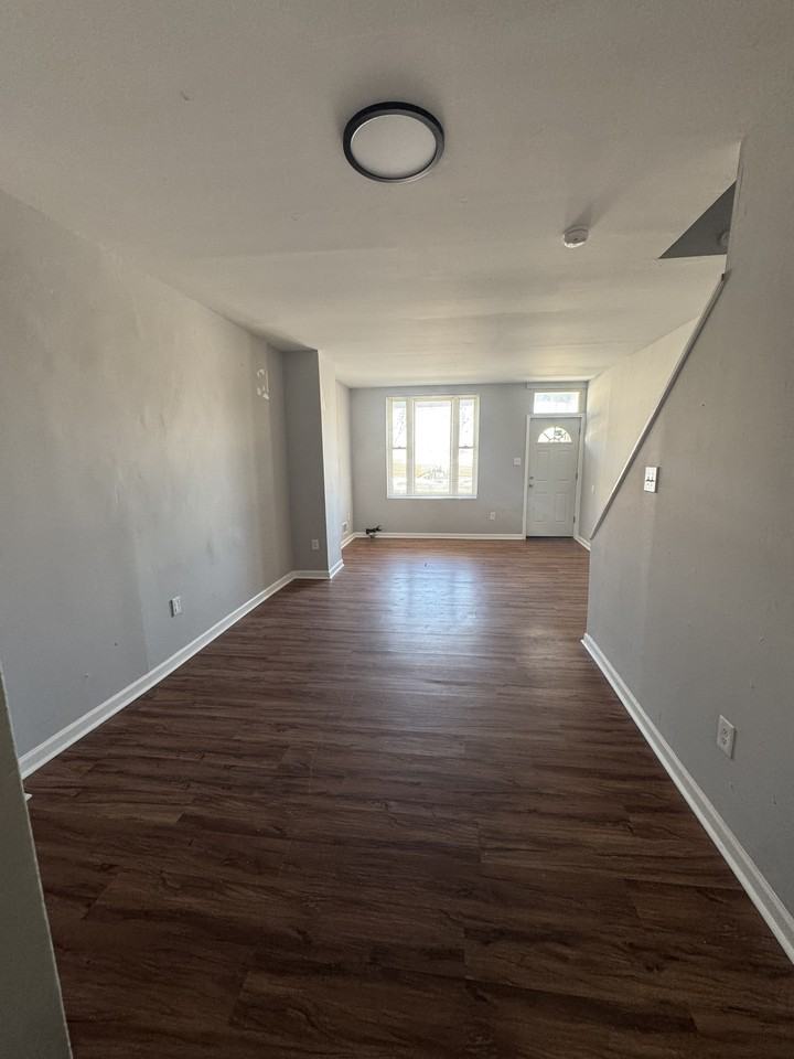 5150 Wakefield St #1 - Photo 4 of 11