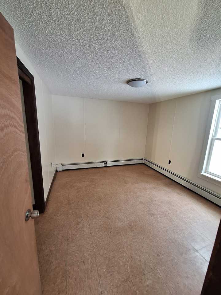 11 Roderick Rd #B - Photo 4 of 4