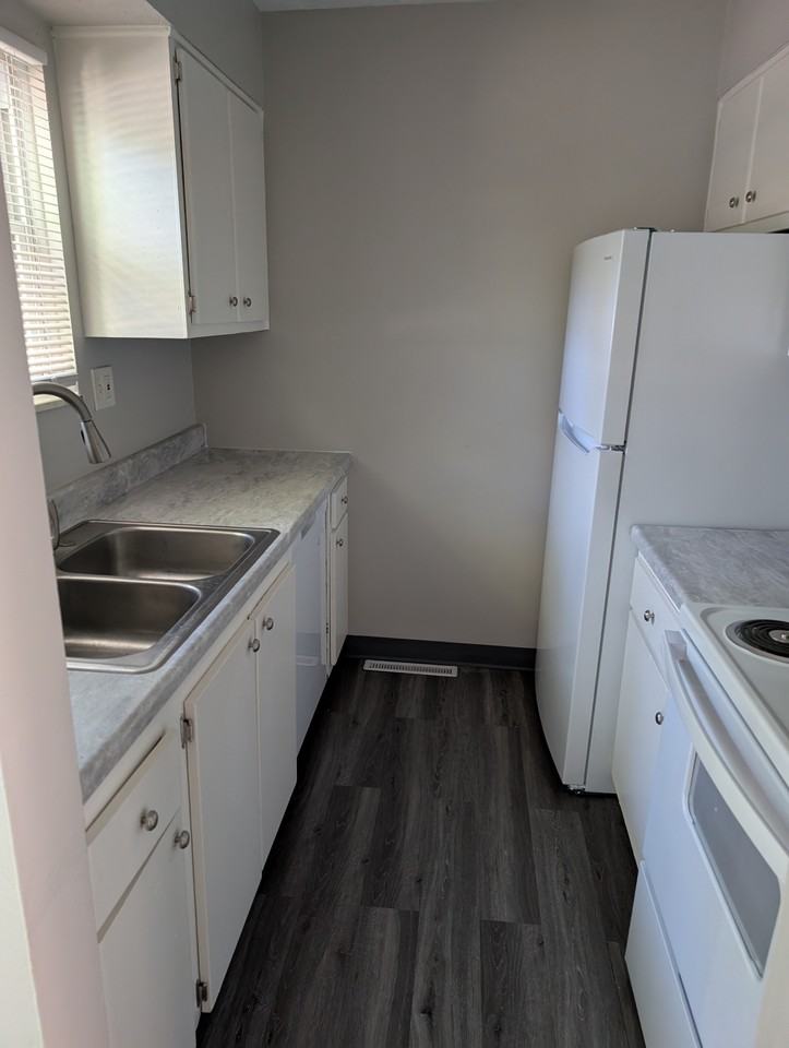 3465 Courtright Lane #3465 - Photo 3 of 8