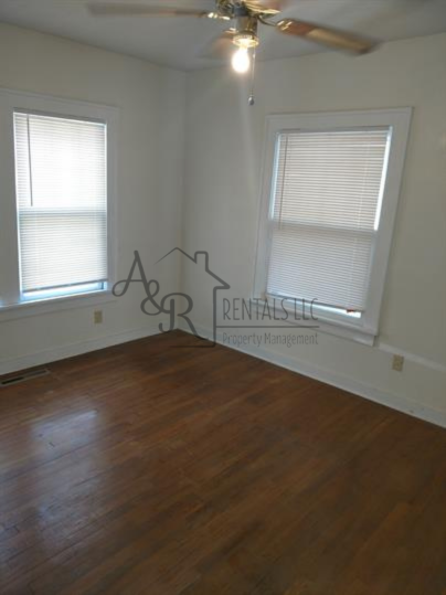 904 South Locust Street #1 - Photo 7 of 11