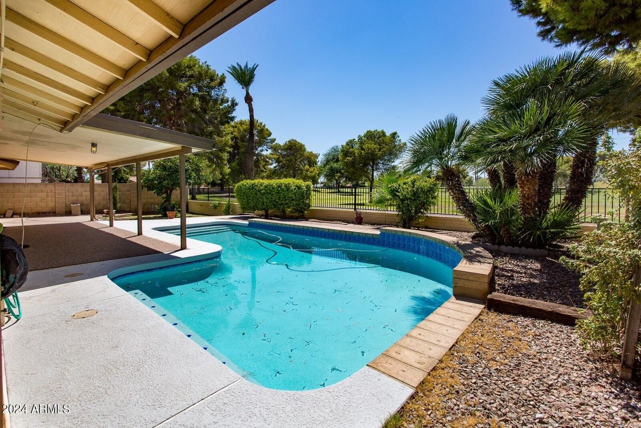 7232 La Rosa Drive - Photo 5 of 12