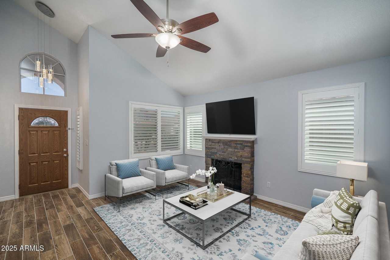 6820 South Roosevelt Street - Photo 5 of 41