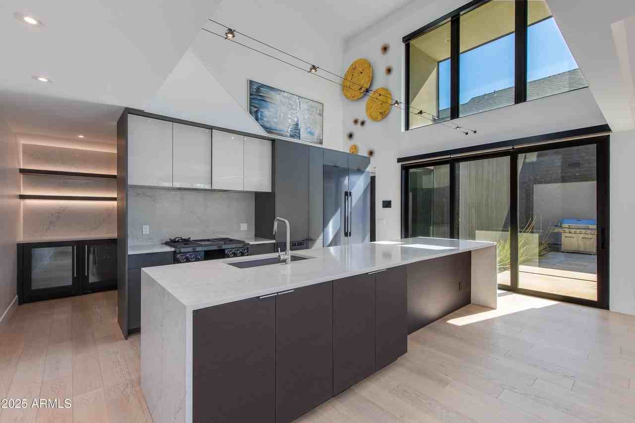 1333 Pomelo Grove Lane - Photo 4 of 18