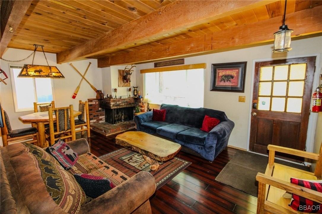 506 Deer Horn Dr - Photo 2 of 29