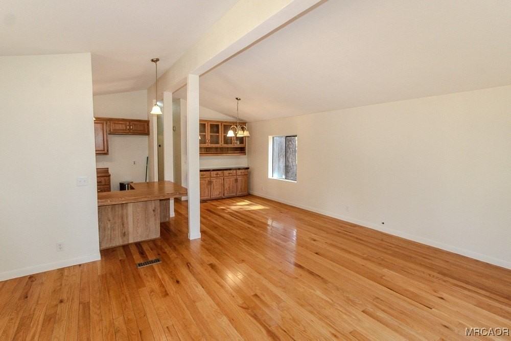 1197 Mitchell Ln - Photo 3 of 32