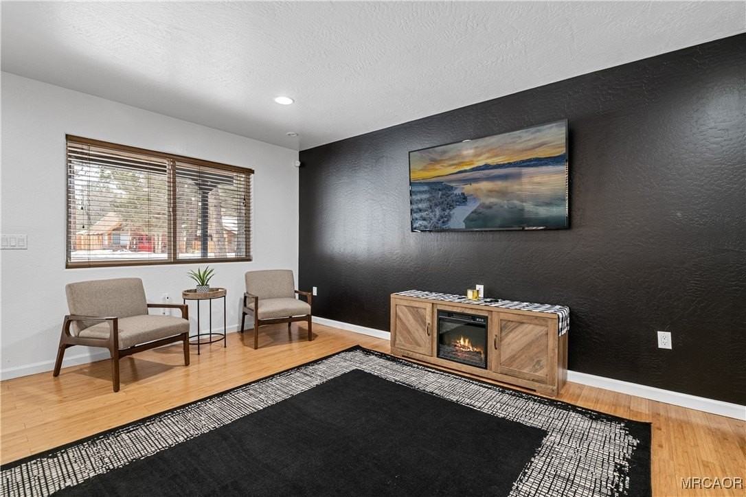 759 Los Angeles Ave - Photo 7 of 28