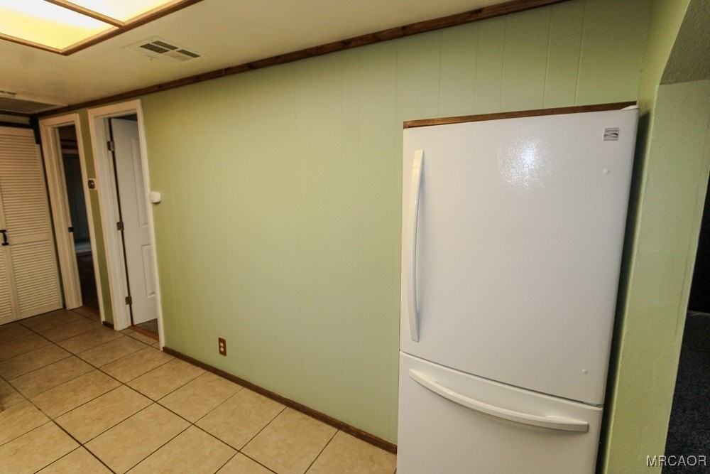 964 Pine Ln - Photo 7 of 24