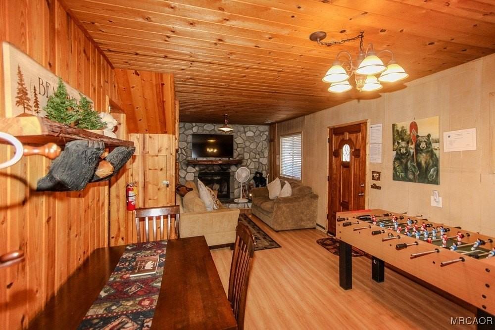 527 Wanita Ln - Photo 4 of 33