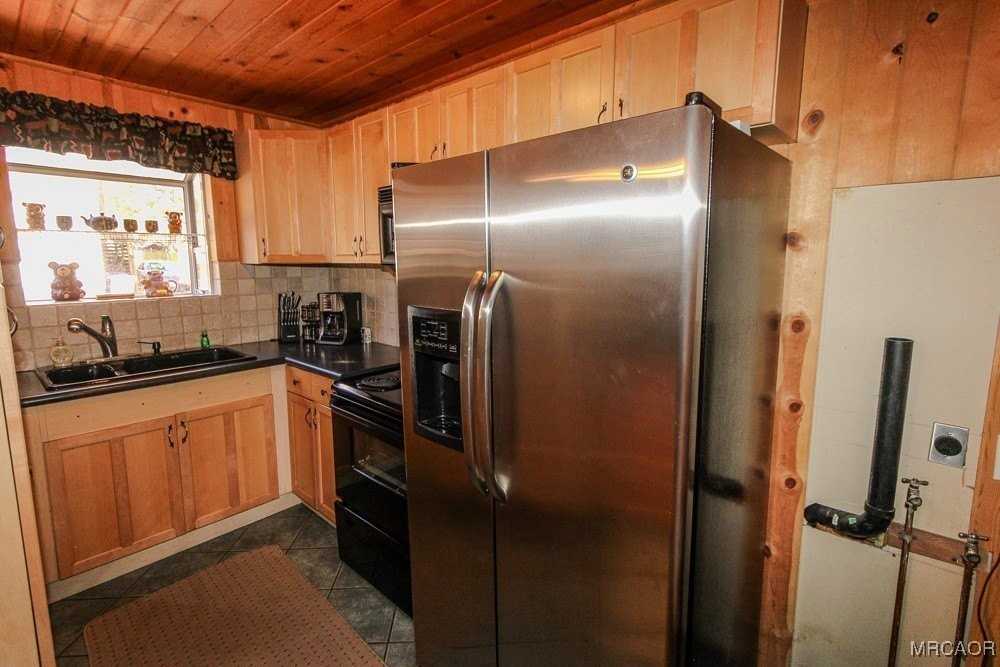 527 Wanita Ln - Photo 6 of 33