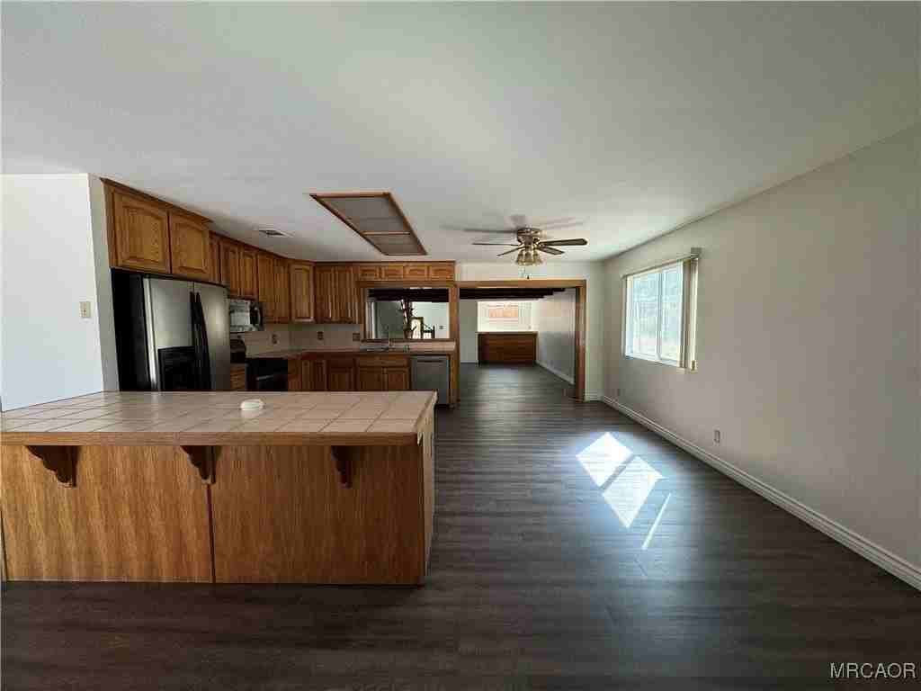 1560 Malabar Way - Photo 6 of 40