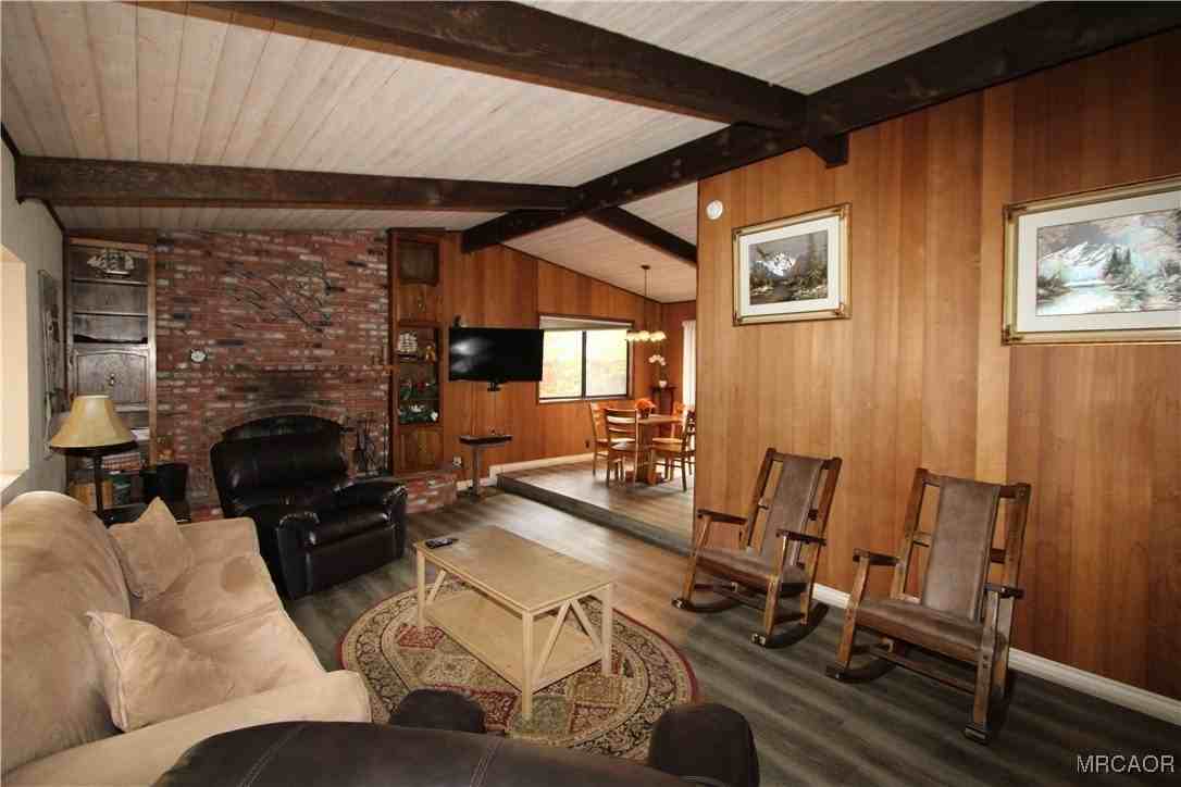 284 Santa Clara Boulevard - Photo 3 of 30