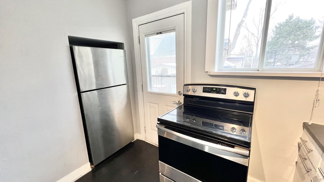 105 Lottridge Street #1 - Photo 4 of 21