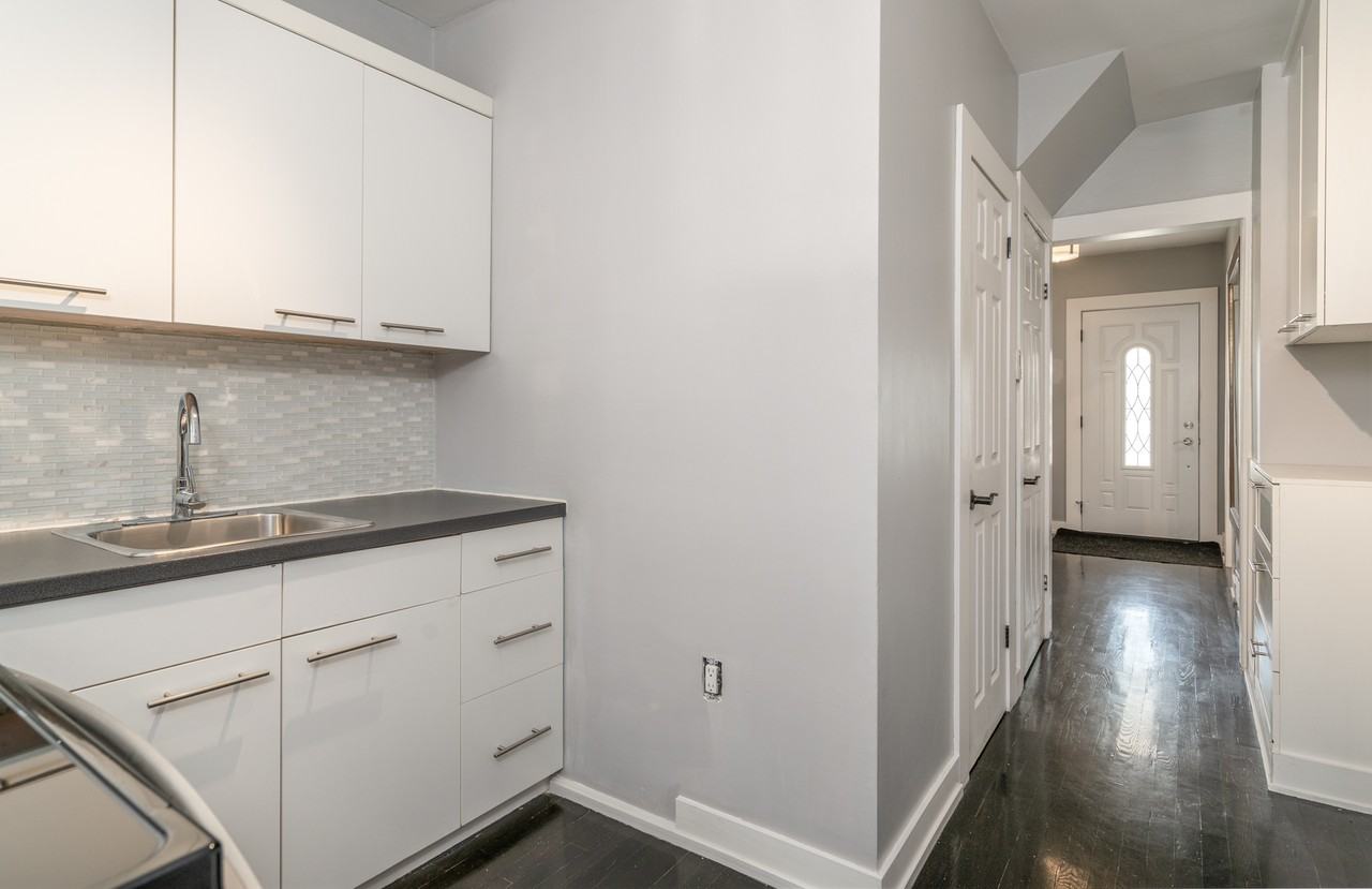 105 Lottridge Street #1 - Photo 5 of 21