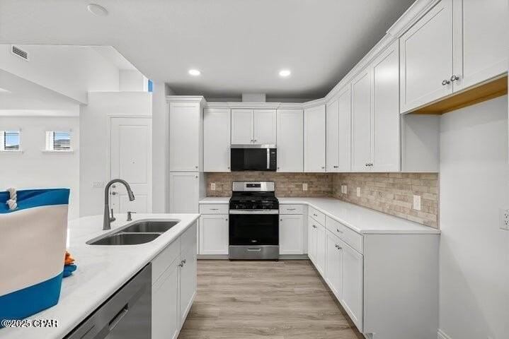 8912 Parrot Pl - Photo 5 of 46