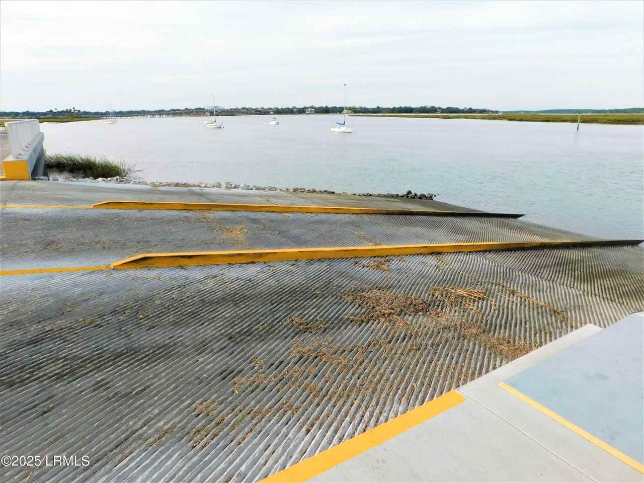 15 Meridian Road - Photo 6 of 47