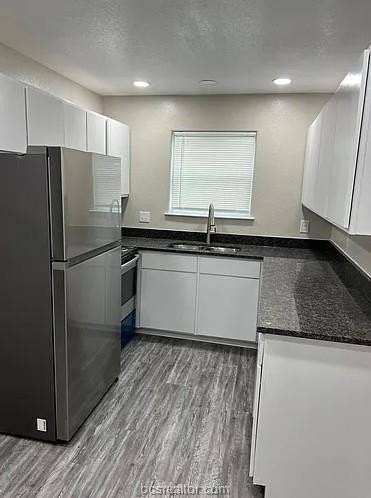 1209 April Bloom #B - Photo 2 of 12