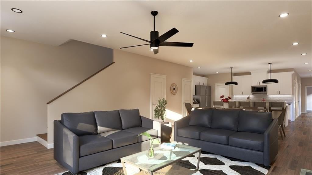 301 Park Place - Photo 3 of 10