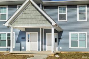 1222 W Rangeview Cir - Photo 1 of 1