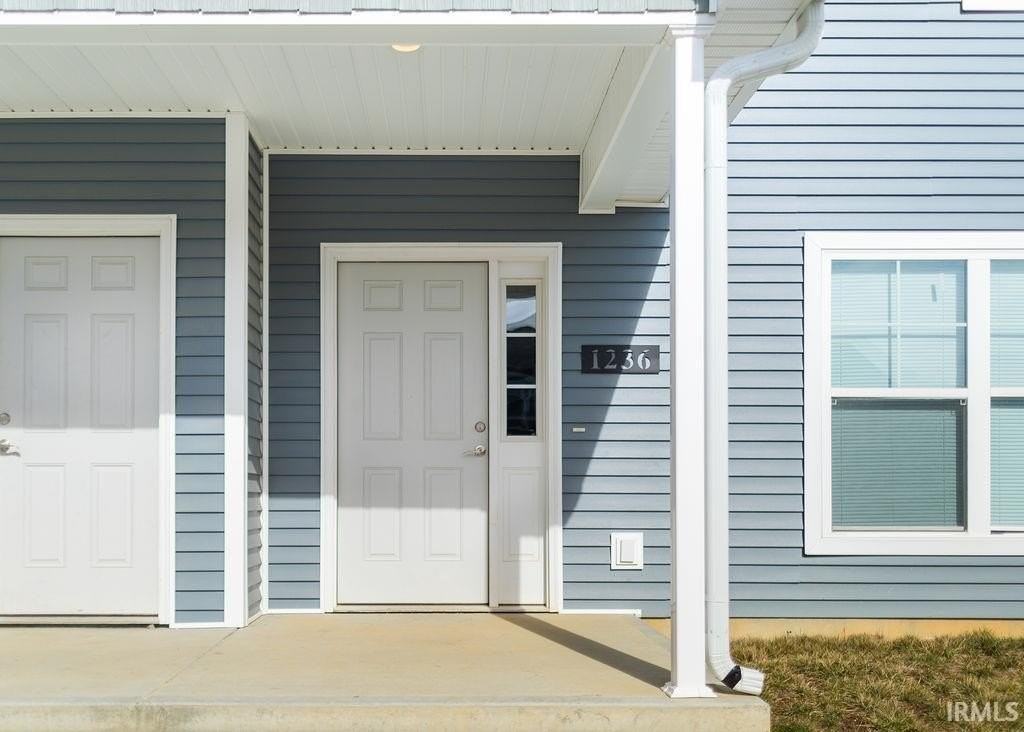 1222 W Rangeview Cir - Photo 2 of 28