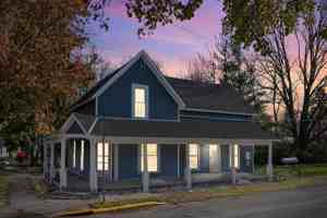 featured image of 89 E Maple St