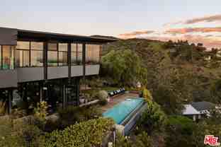 1406 North Kenter Avenue - Photo 1 of 1