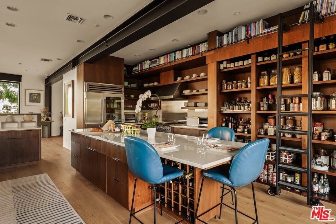 1406 North Kenter Avenue - Photo 7 of 28